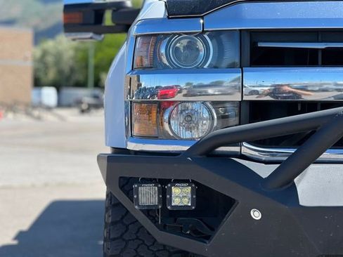 Used 2019 Chevrolet Silverado 3500 LTZ w/ Duramax Plus Package AWD/4WD image 14