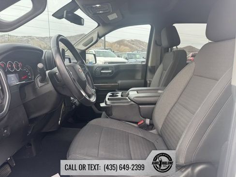 Used 2021 Chevrolet Silverado 1500 LT w/ Fleet Comfort Package image 11