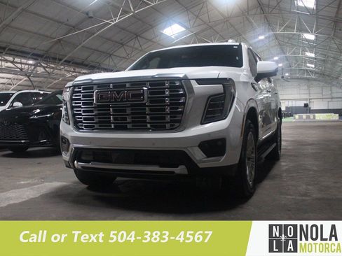 Used 2025 GMC Yukon Denali RWD image 3