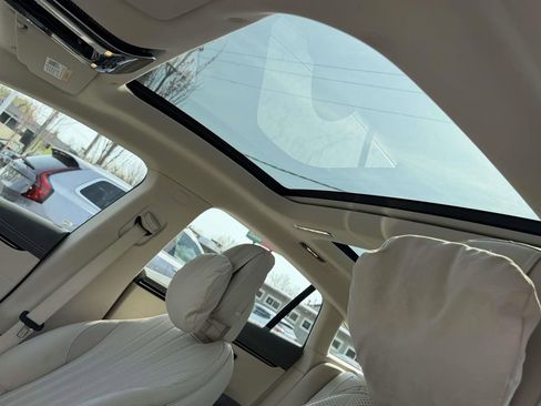 Used 2022 Mercedes-Benz EQS 450+ Sedan image 19