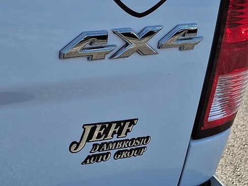 Certified 2017 RAM 1500 Express image 34