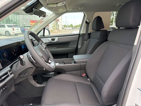 New 2026 Hyundai Santa Fe SE AWD/4WD image 17