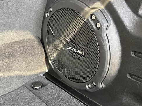 Used 2023 Jeep Wrangler Unlimited Sahara w/ Cold Weather Group image 9