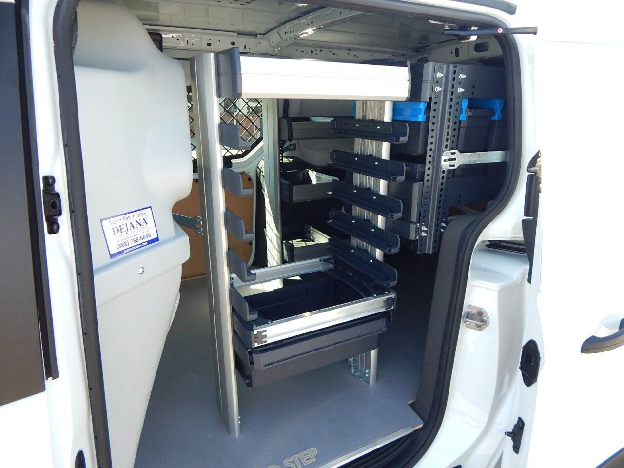 Used 2021 Ford Transit Connect XL FWD image 15