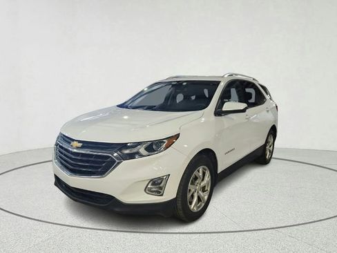 Used 2020 Chevrolet Equinox LT image 3