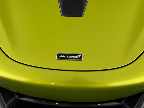 Used 2022 McLaren 720S Performance image 35