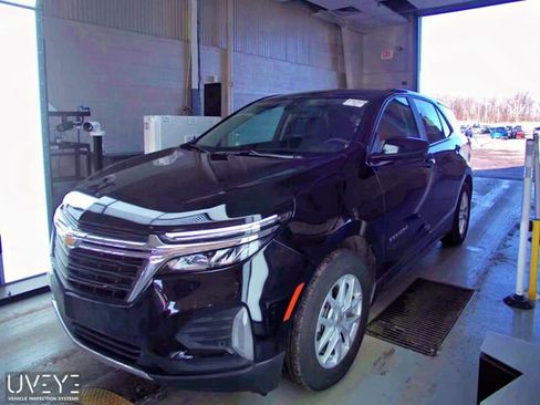 Used 2024 Chevrolet Equinox LT w/ LPO, Floor Liner Package image 8