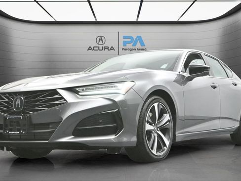 Certified 2025 Acura TLX w/ Technology Package image 34