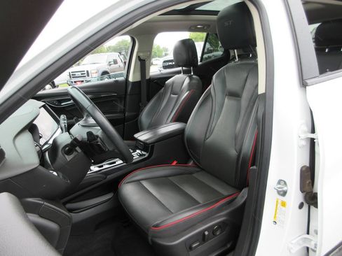 Certified 2022 Buick Envision Essence w/ Sport Touring Package AWD/4WD image 18