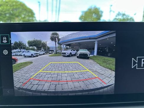 Used 2025 Kia K4 FWD image 24