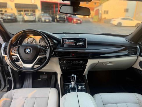 Used 2017 BMW X5 xDrive40e AWD/4WD image 26