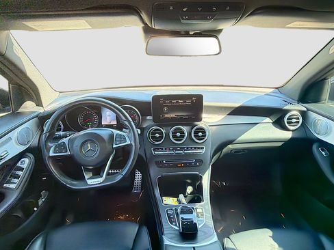 Used 2019 Mercedes-Benz GLC 43 AMG AMG GLC 43 image 17