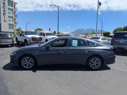 Used 2020 Hyundai Sonata SEL w/ Convenience + Sunroof Package FWD image 8