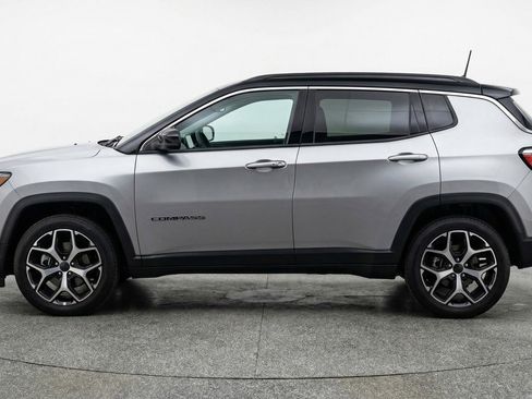 Used 2025 Jeep Compass Limited AWD/4WD image 5