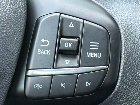 Used 2025 Ford Escape Active image 29