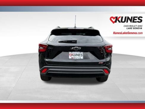 New 2026 Chevrolet Trax RS w/ Driver Confidence Package image 5