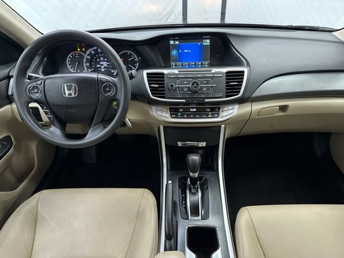 Used 2013 Honda Accord LX image 20