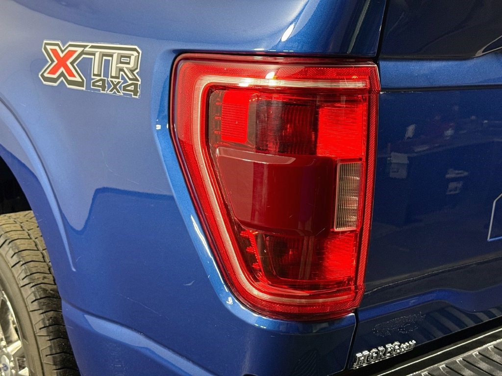 Used 2022 Ford F150 XLT w/ XTR Package AWD/4WD image 33