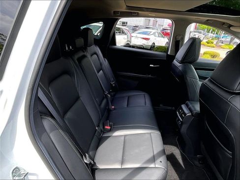 Used 2025 Nissan Murano SL AWD/4WD image 16