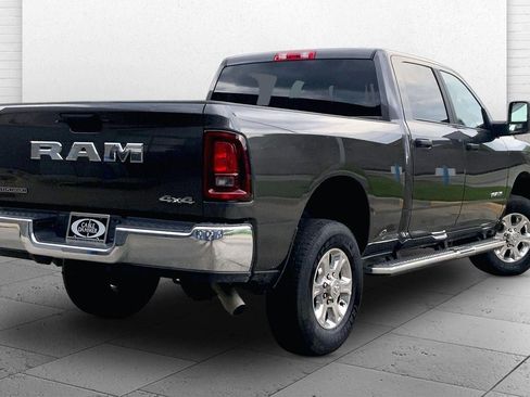 Used 2025 RAM 2500 Big Horn AWD/4WD image 14