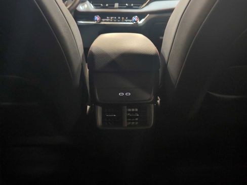 Used 2025 Chevrolet Equinox RS w/ Safety and Technology Package FWD image 21