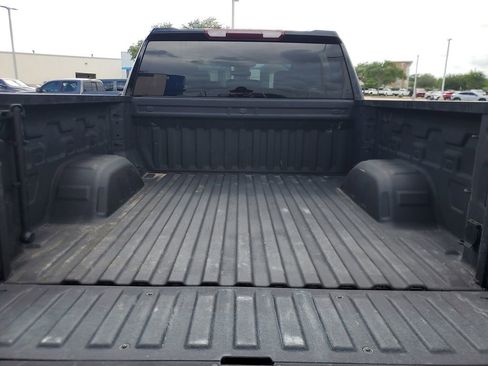 Used 2025 Chevrolet Silverado 1500 Custom image 7