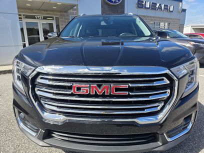 Used 2024 GMC Terrain SLT