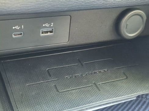 Used 2023 Mitsubishi Outlander SE AWD/4WD image 21