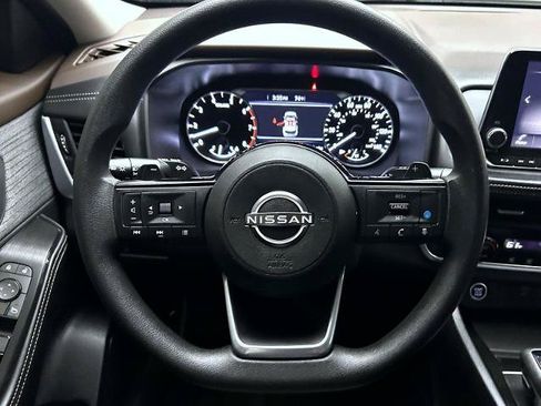 Certified 2023 Nissan Rogue SV AWD/4WD image 11