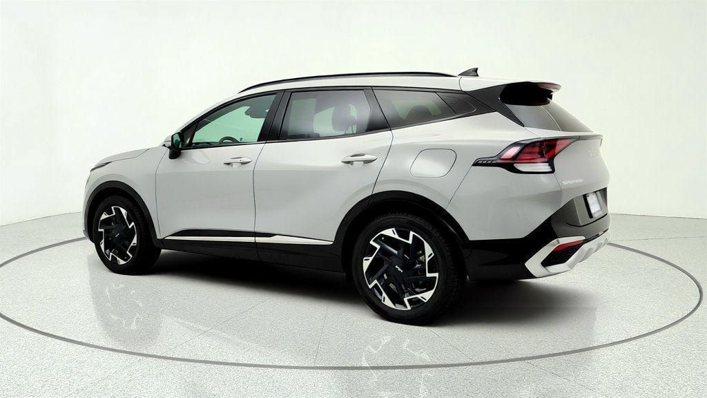 Used 2025 Kia Sportage SX FWD image 7