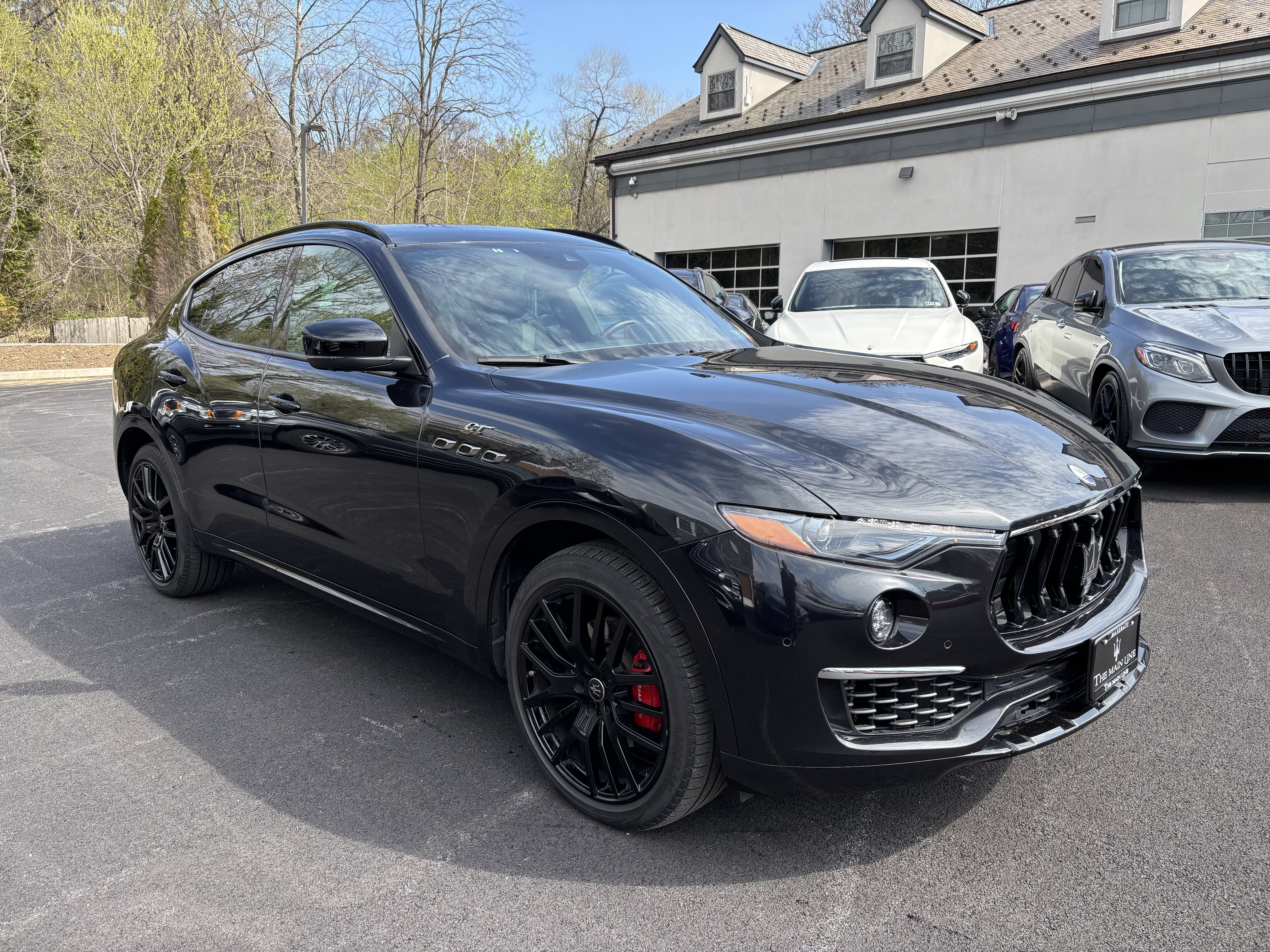 Used 2022 Maserati Levante GT AWD/4WD image 6
