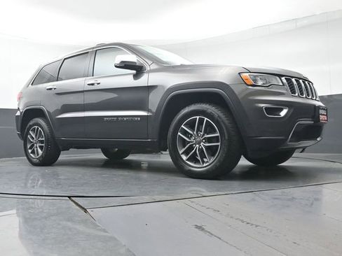 Used 2019 Jeep Grand Cherokee Limited image 38