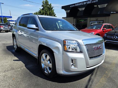 Used 2014 GMC Terrain Denali w/ LPO, Protection Package AWD/4WD image 40