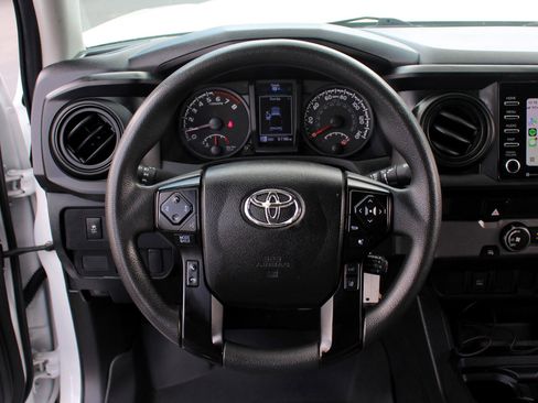 Used 2022 Toyota Tacoma SR image 21