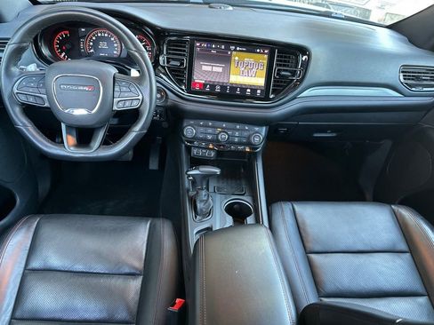 Used 2025 Dodge Durango GT AWD/4WD image 13