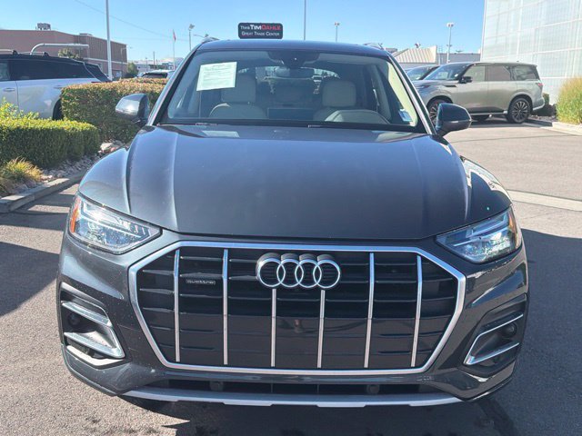 Used 2023 Audi Q5 2.0T Premium w/ Convenience Package AWD/4WD image 4