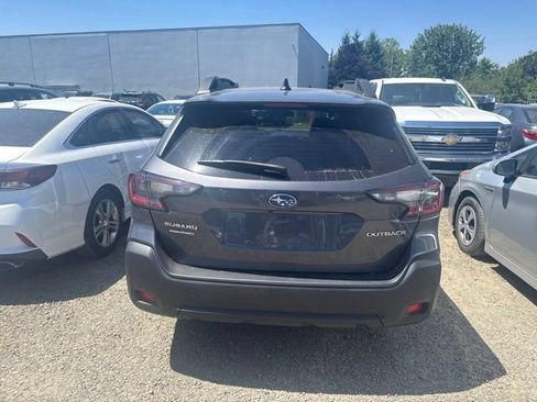 Used 2024 Subaru Outback Premium AWD/4WD image 6