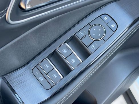 New 2026 Nissan Rogue Platinum w/ Platinum Premium Package image 12