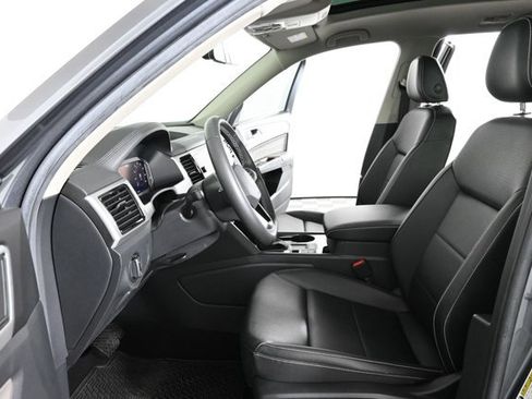 Certified 2023 Volkswagen Atlas SE w/ Panoramic Sunroof Package image 22