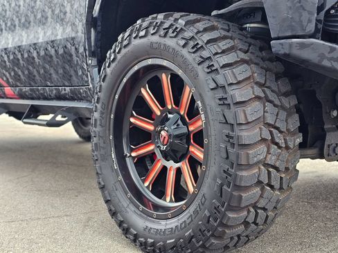 Used 2020 Chevrolet Silverado 1500 RST AWD/4WD image 67