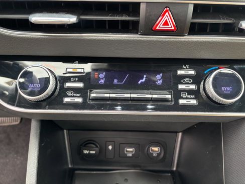 Used 2021 Hyundai Sonata Limited image 19