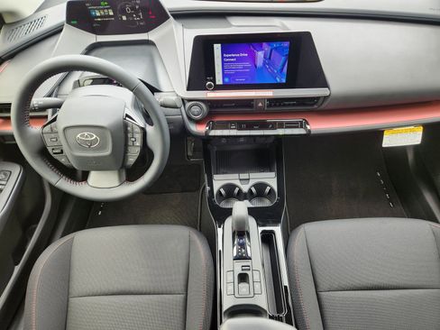 New 2026 Toyota Prius Plug-In Hybrid FWD image 23