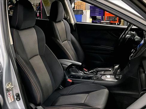 Used 2019 Subaru Crosstrek 2.0i Premium w/ Eyesight System image 8