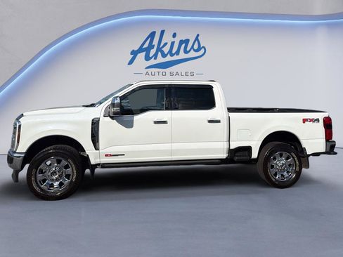 Used 2024 Ford F250 Lariat w/ Lariat Ultimate Package AWD/4WD image 1