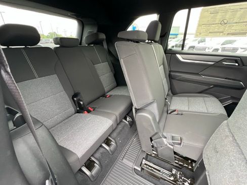 New 2025 GMC Acadia Elevation w/ LPO, Floor Liner Package image 15