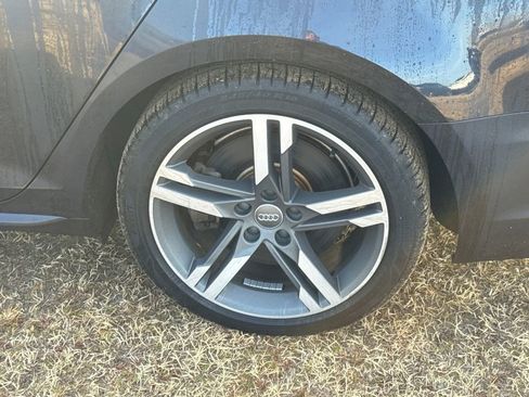 Used 2017 Audi A4 2.0T Premium Plus w/ Premium Plus Package image 18