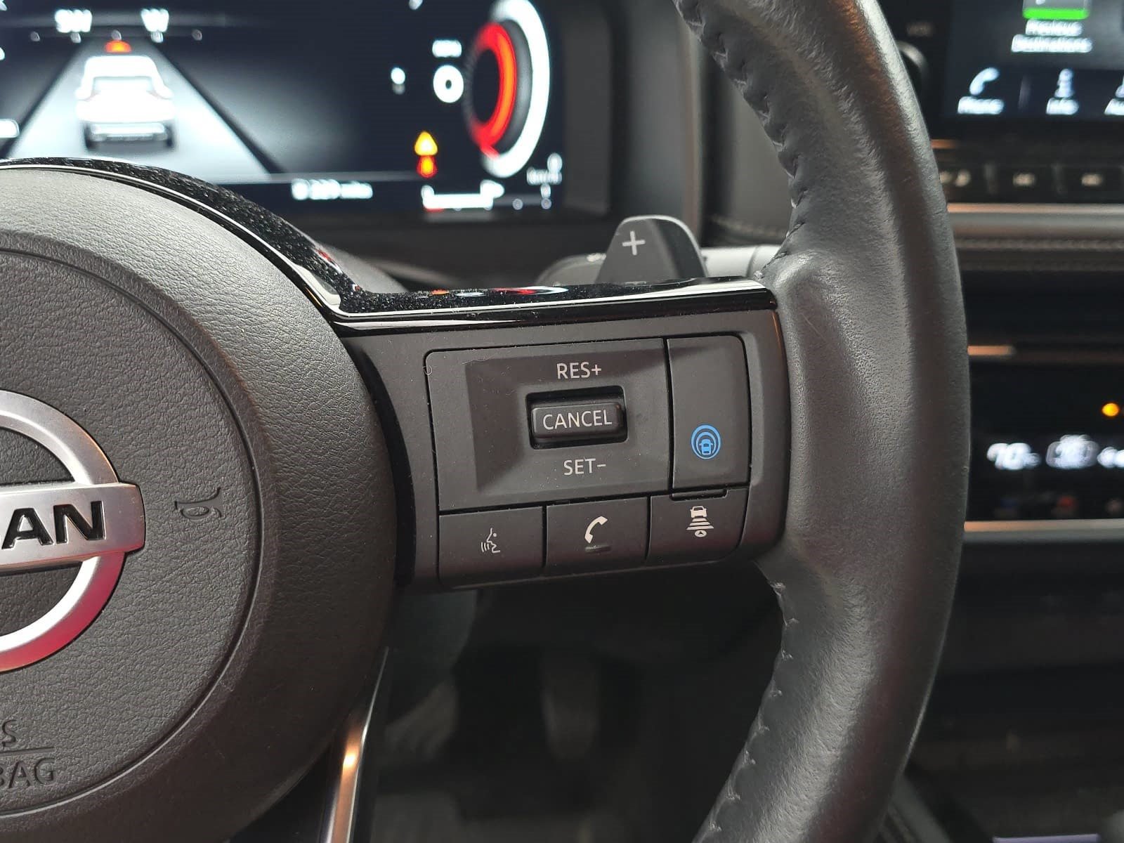 Used 2021 Nissan Rogue Platinum FWD image 14