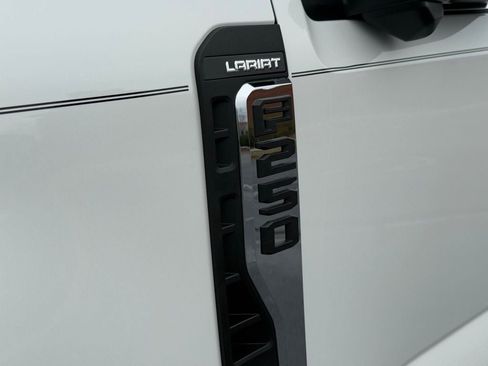 New 2026 Ford F250 Lariat w/ Lariat Ultimate Package image 6