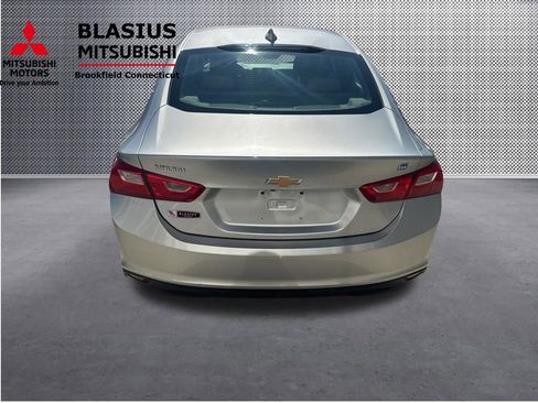 Used 2018 Chevrolet Malibu Hybrid FWD image 10