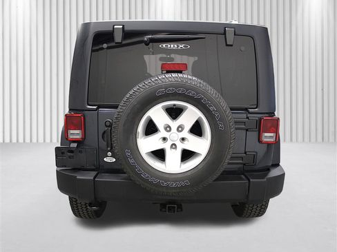 Certified 2017 Jeep Wrangler Unlimited Sport w/ Quick Order Package 24S AWD/4WD image 4